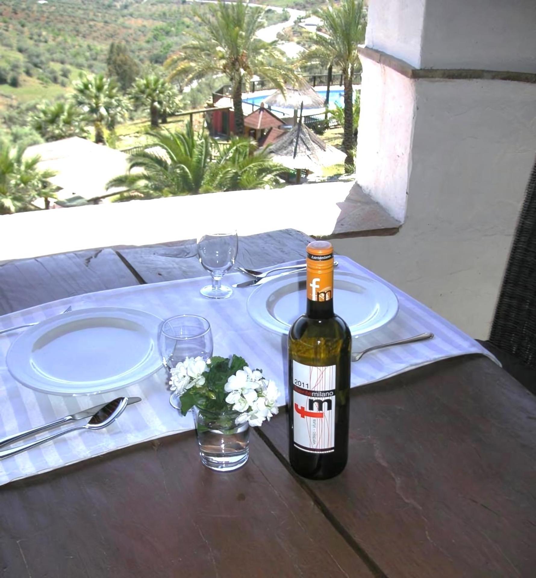 Castle Tower Ground Floor Apartment In Rural Holiday Park 'Cezanne' Толокс Екстериор снимка