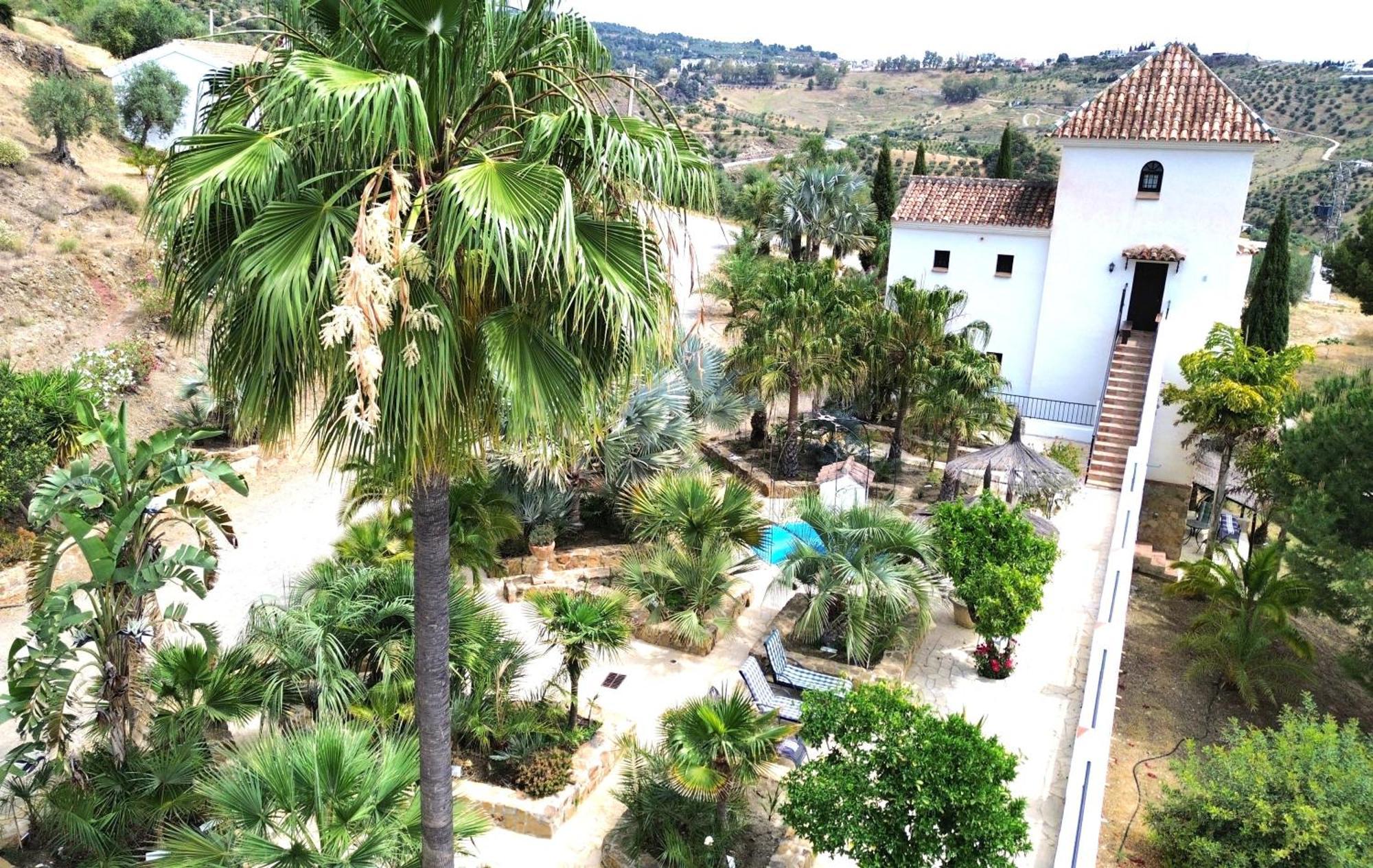 Castle Tower Ground Floor Apartment In Rural Holiday Park 'Cezanne' Толокс Екстериор снимка